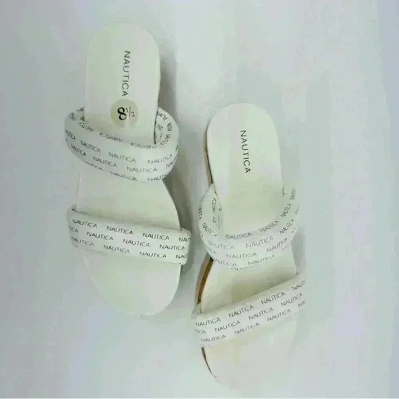 NÁUTICA WHITE SANDALS SIZE 8.5 - Picture 3 of 7